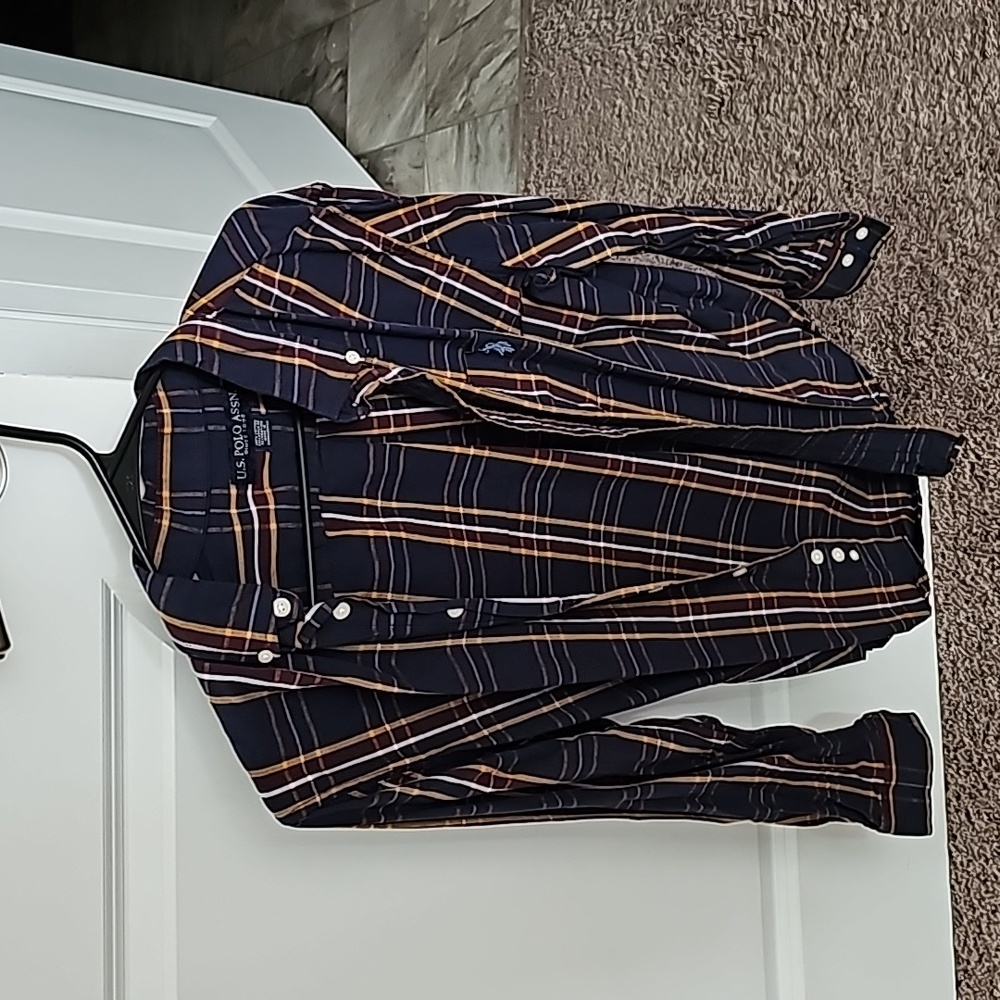 Mens small polo button down